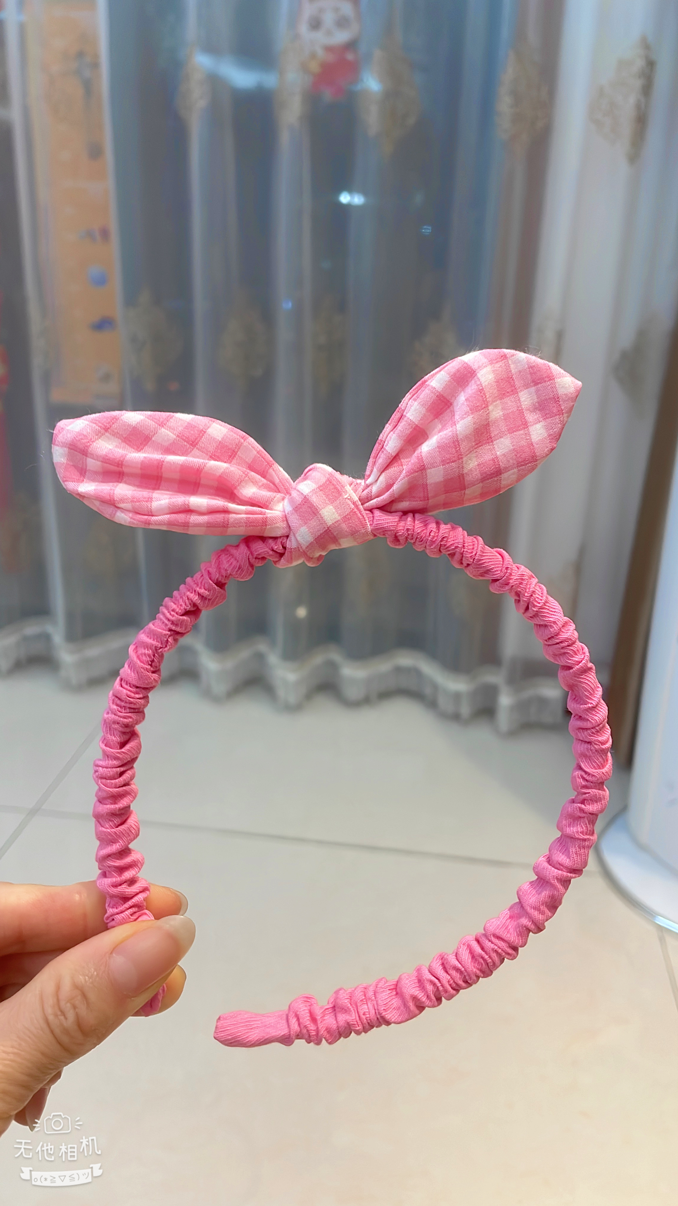 Rabbit ear fabric hair band Application Scenario