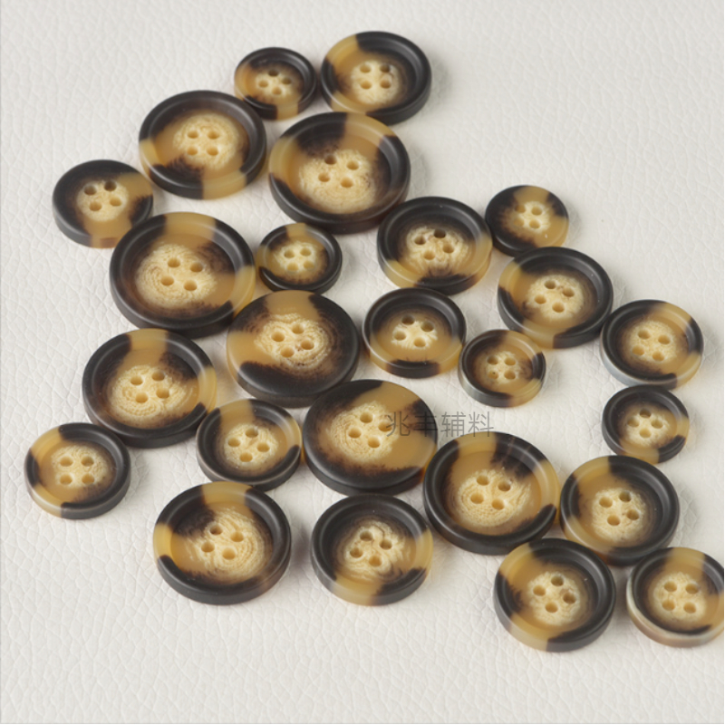 Four-eye round-edge round-bottom resin buttons, windbreaker buttons, matte buttons, manufacturer in stock, overcoat buttons, suit and trousers buttons details Picture