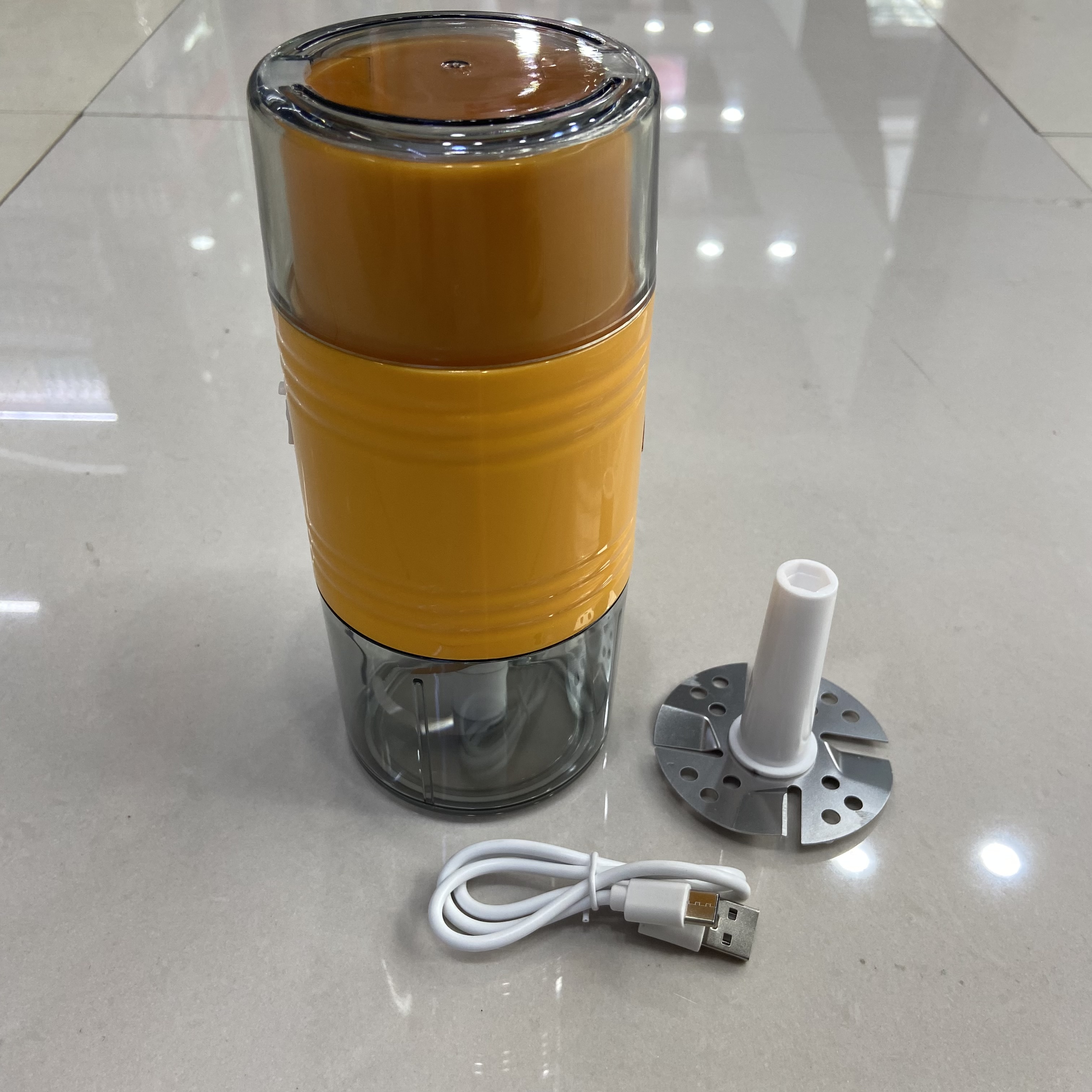 Handheld electric fruit cooking cup, household charging cooking cup details Picture