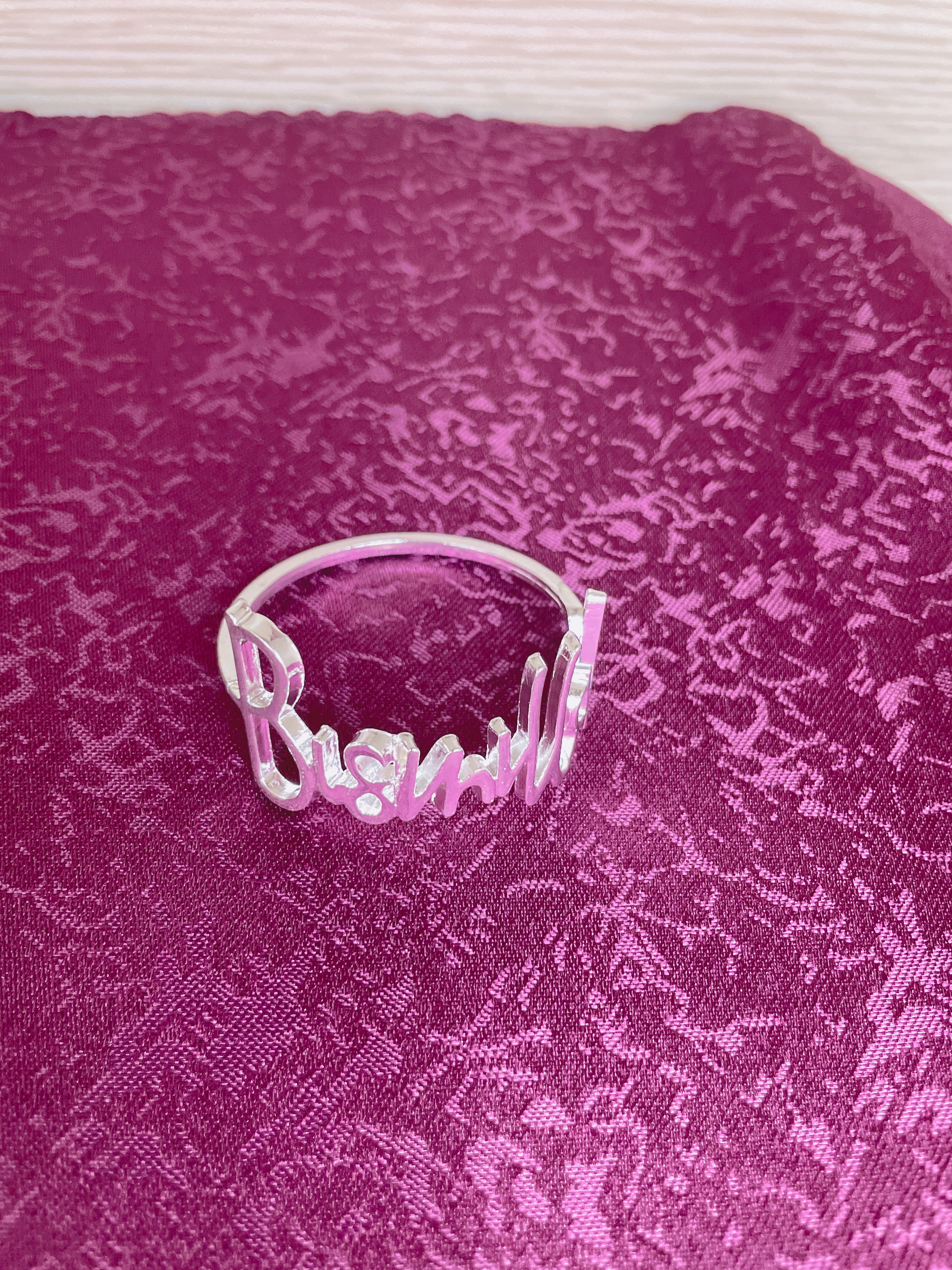 餐巾环、酒店婚庆装饰用品饰品，厂家直销自主设计。