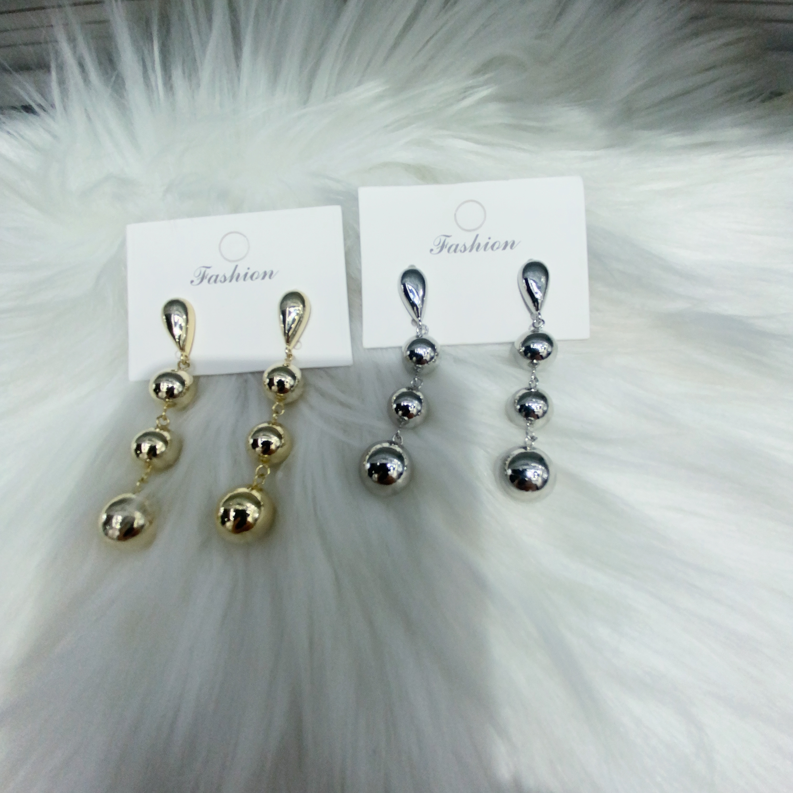 Retro-style earrings