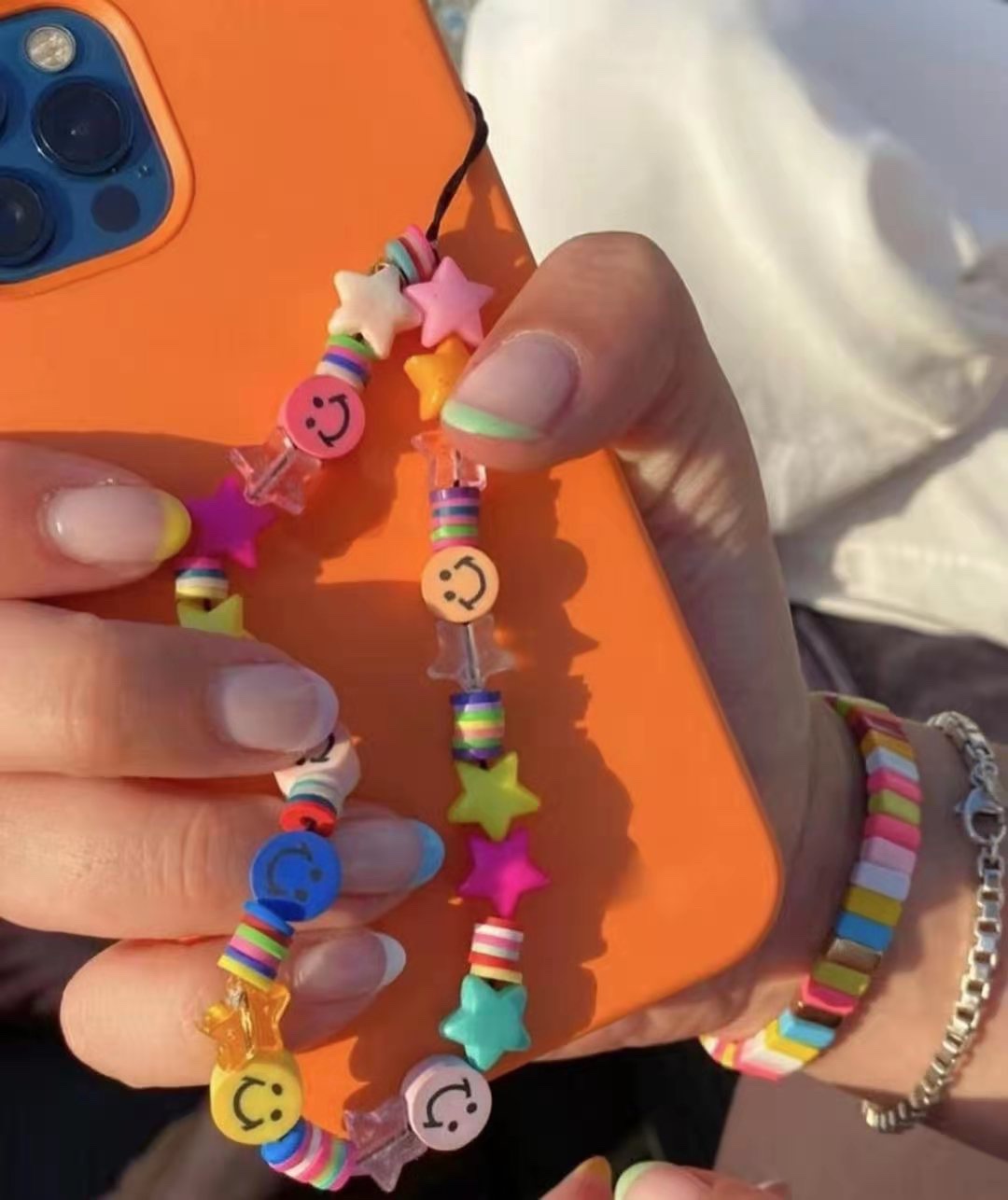 Wholesale of Kawaii decorative phone chains, European and American colorful single-shoulder bag chains, and DIY headphone chains