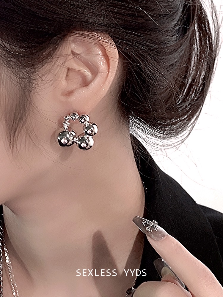 耳环/耳饰女/时尚潮流耳饰产品图