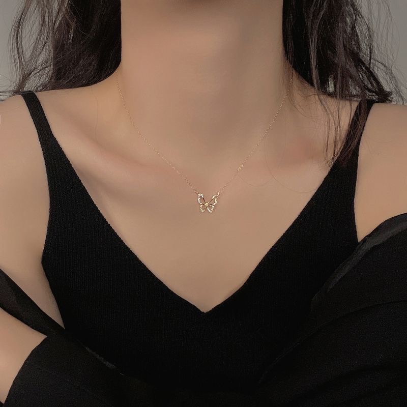 Niche s925 mariposa plata 🦋 collar ligero de lujo premium sense Application Scenario