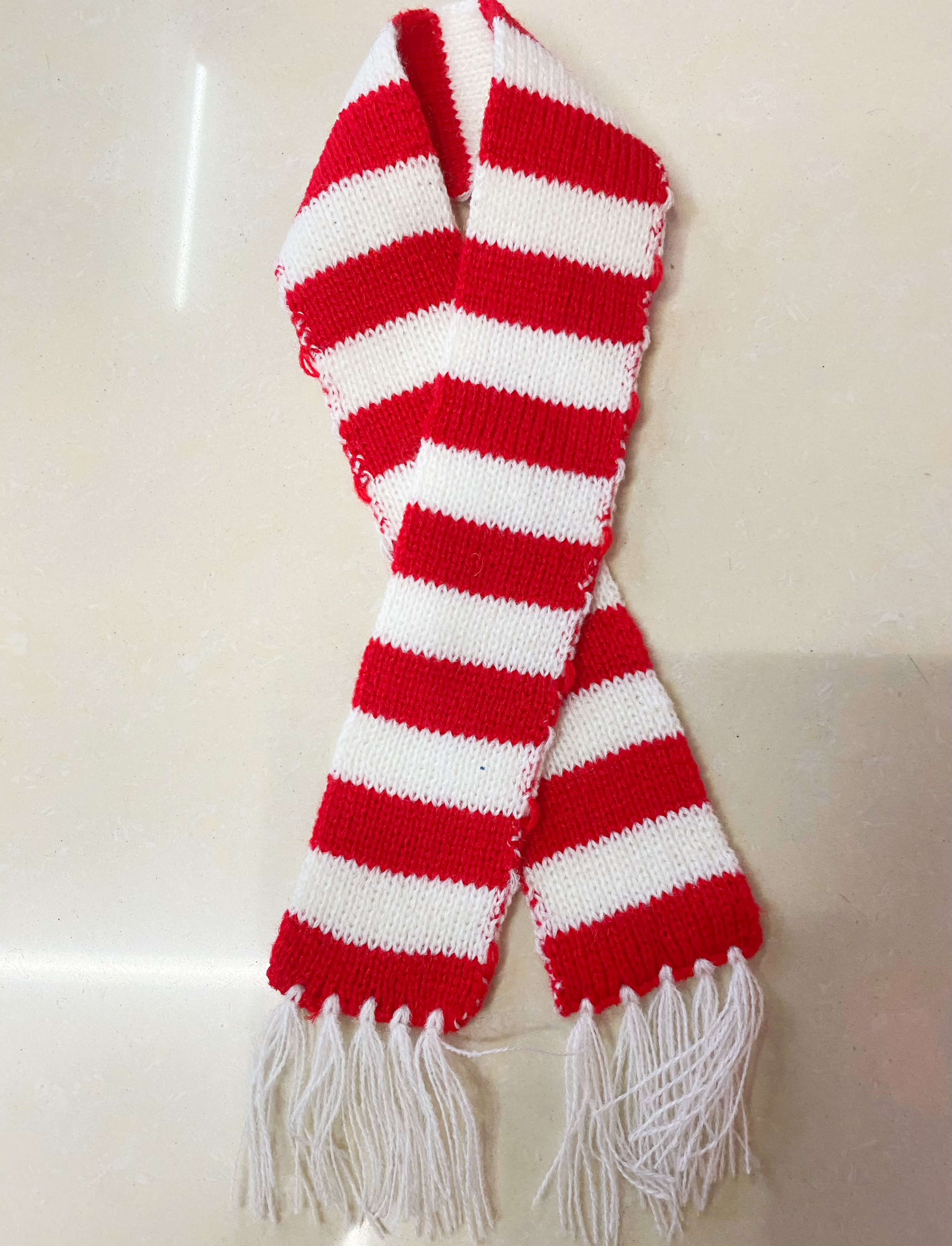 Factory direct sales of hand-woven products wholesale. Acrylic and polyester can be customized according to samples Specification image