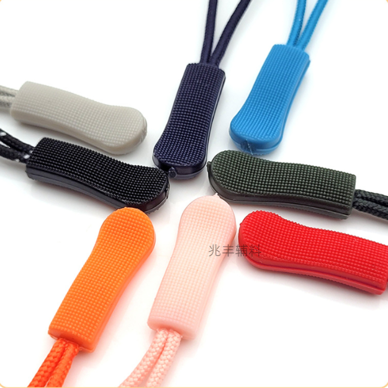 Zipper head injection-molded pull cord, zipper lanyard, clothing, bag, tool bag accessories, pull loop rope, plastic pull cord, colorful Application Scenario