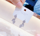韩版潮流时尚树叶耳环，两色可选