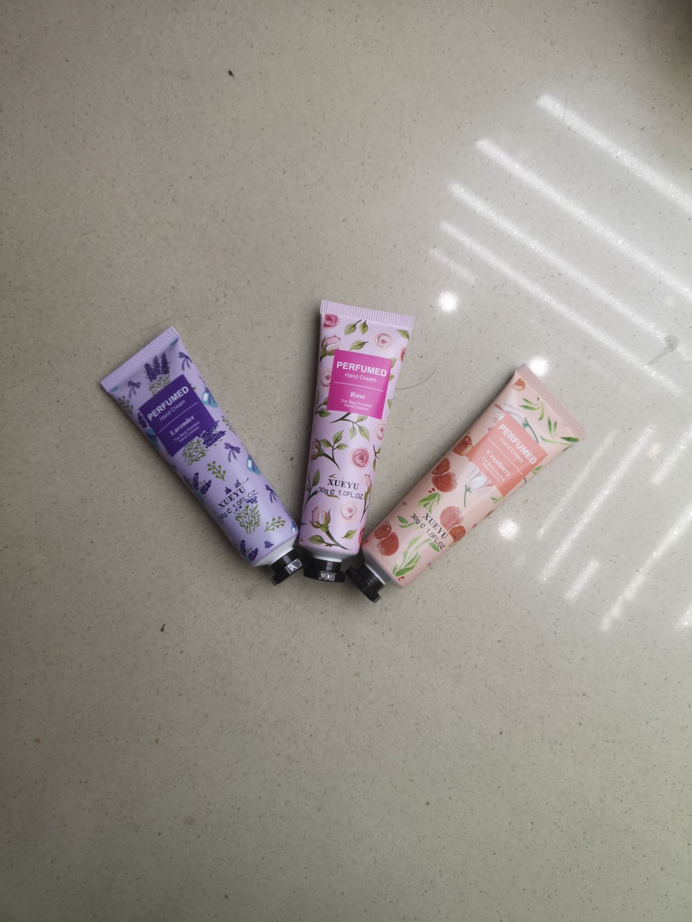 雪妤花香系列护手霜