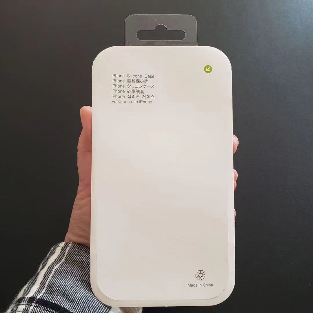 Charging magnetic liquid phone case, phone protective cover detail image 8
