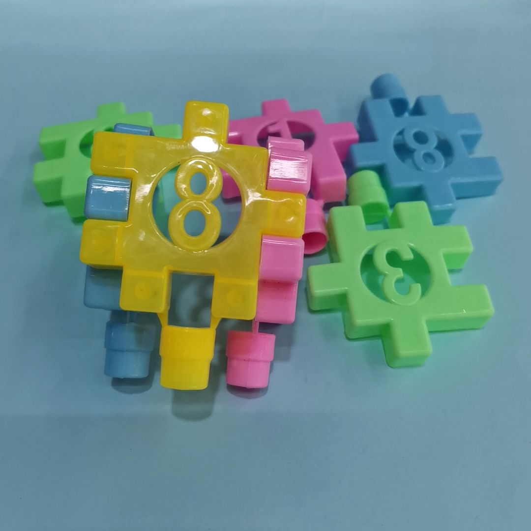 塑料积木拼装玩具幼儿塑料玩具活动运动游戏配件赠品挂件厂家直销批发热销货源充足详情图9