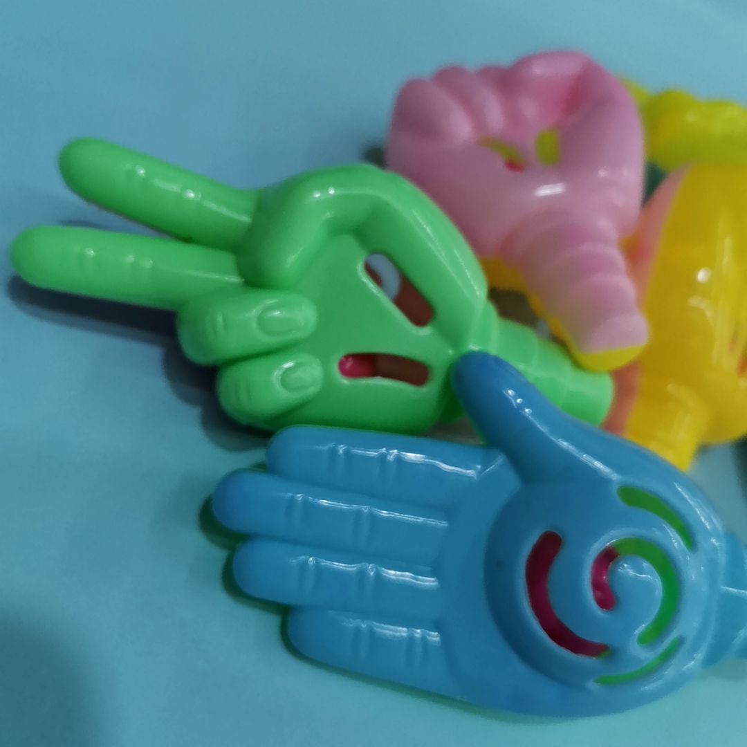 石头剪刀布摇铃幼儿塑料游戏玩具挂板配件赠品厂家直销批发热销货源充足详情图9