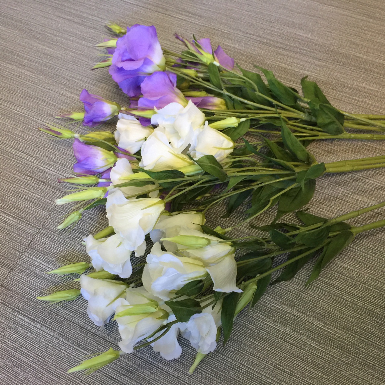 Direct sales and wholesale of high-end artificial bellflower wedding floral art samples and wedding bouquets from the manufacturer pic 4