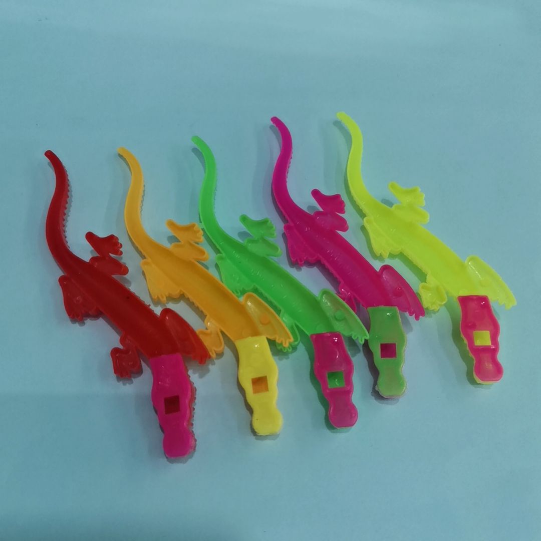 鳄鱼口哨塑料口哨幼儿整蛊玩具赠品配件厂家直销批发热销货源充足详情图5