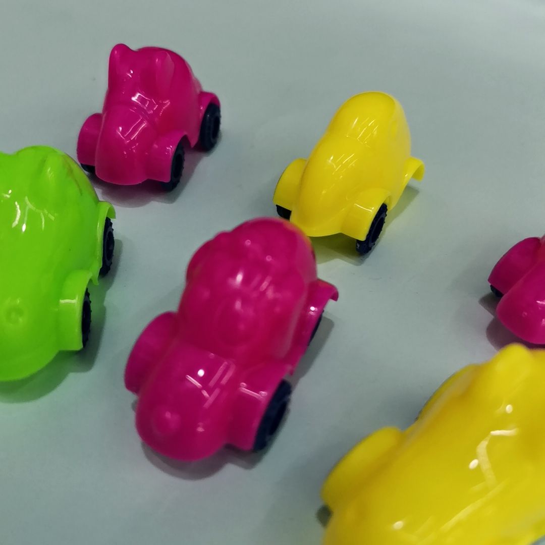 滑行动物头车小狗鳄鱼熊造型塑料玩具车幼儿指尖滑行玩具蛋壳扭蛋货源赠品配件厂家直销批发热销货源充足详情图2