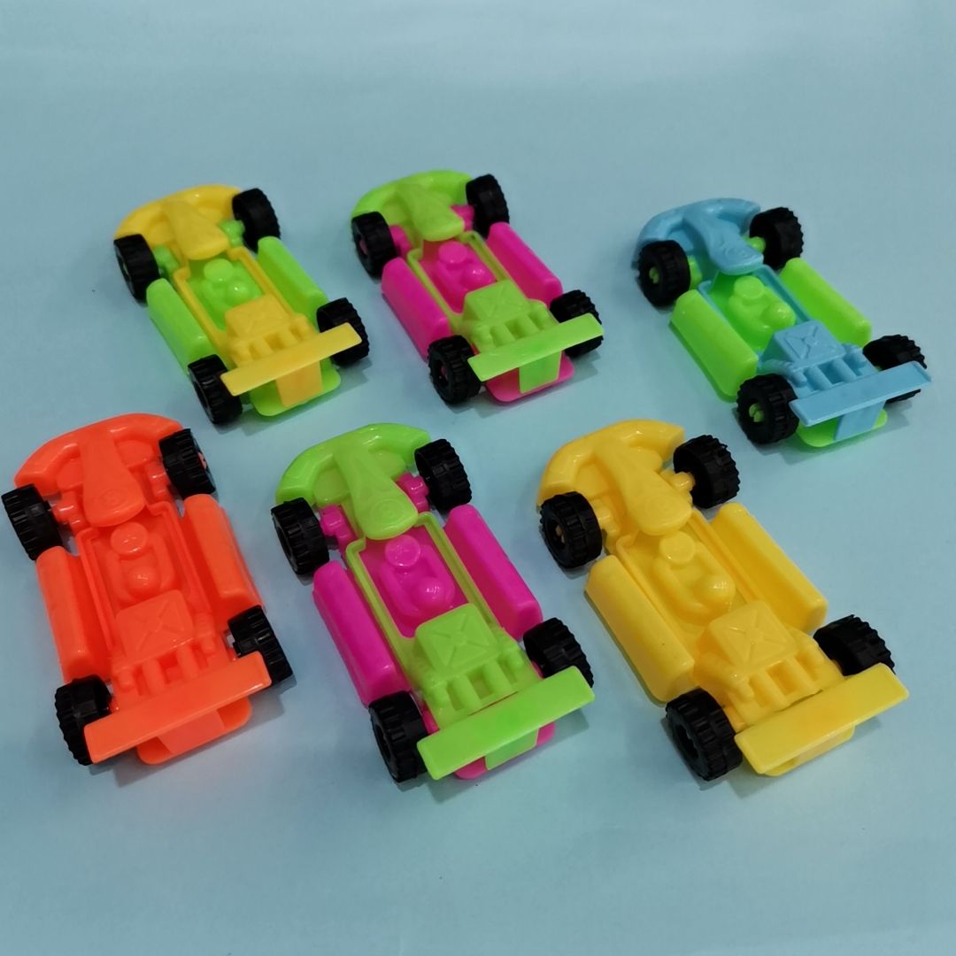 滑行赛车塑料玩具车休闲怀旧玩具鲜艳色彩蛋壳扭蛋货源赠品配件厂家直销批发热销货源充足详情图8