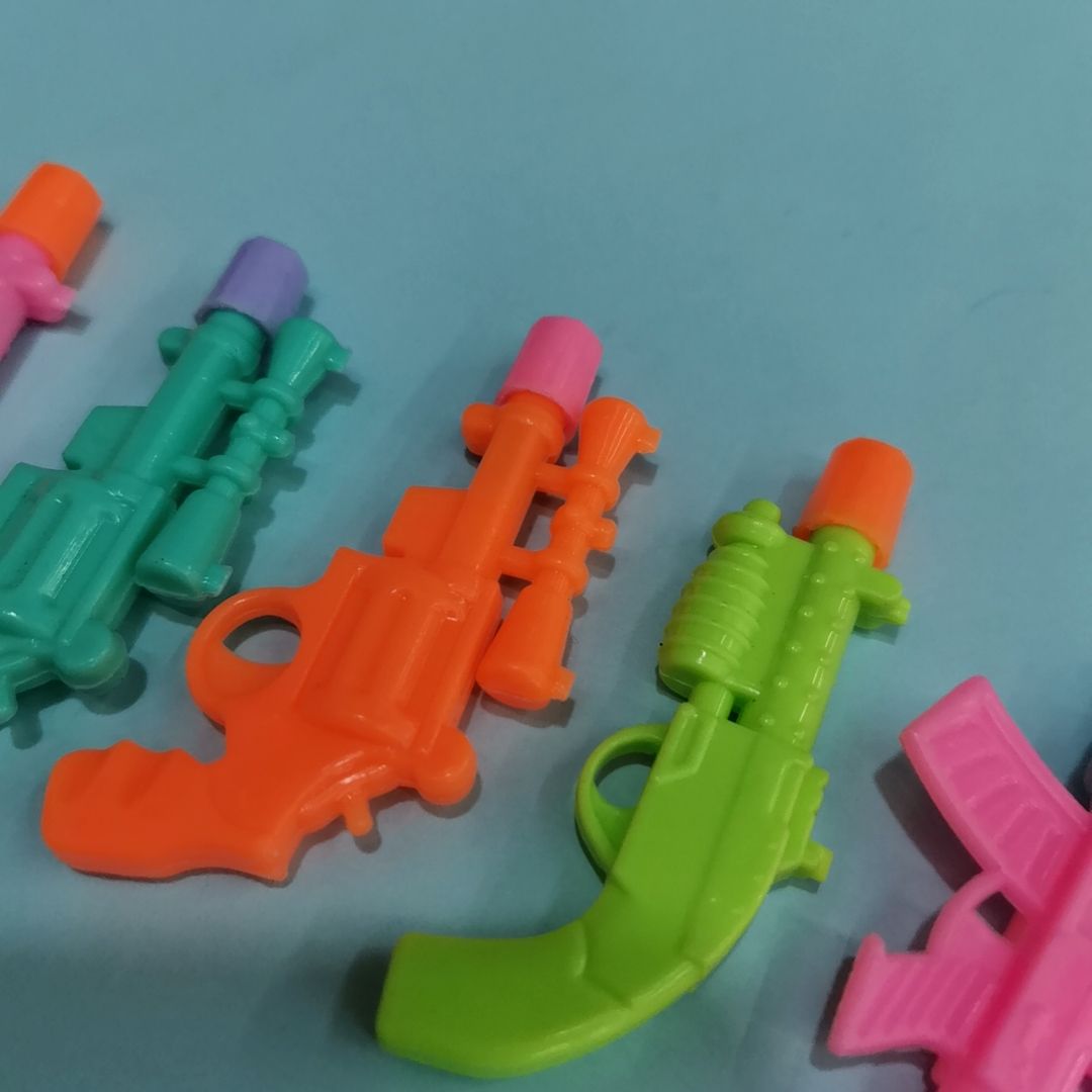 新款枪造型笔幼儿文具可爱迷你款混款蛋壳扭蛋货源赠品配件厂家直销批发热销货源充足详情图6