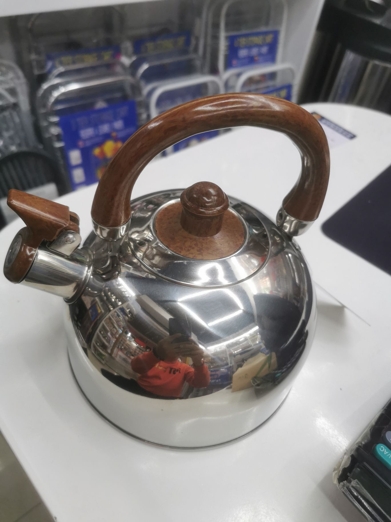 Kettle details Picture