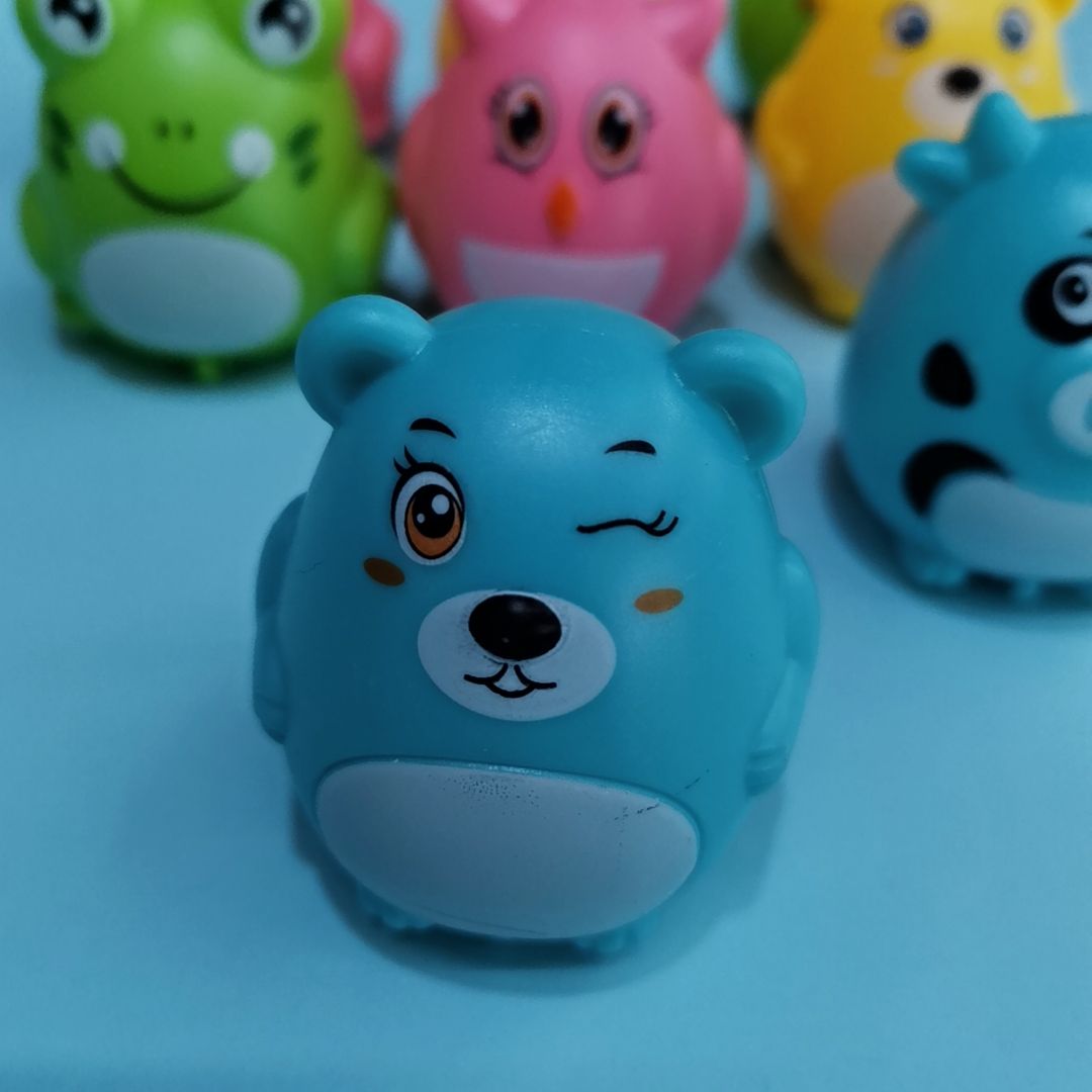 热销款动物回力车可爱动物造型猫头鹰奶牛小熊青蛙8款混装混色内销热卖赠品配件厂家直销批发热销货源充足详情图1