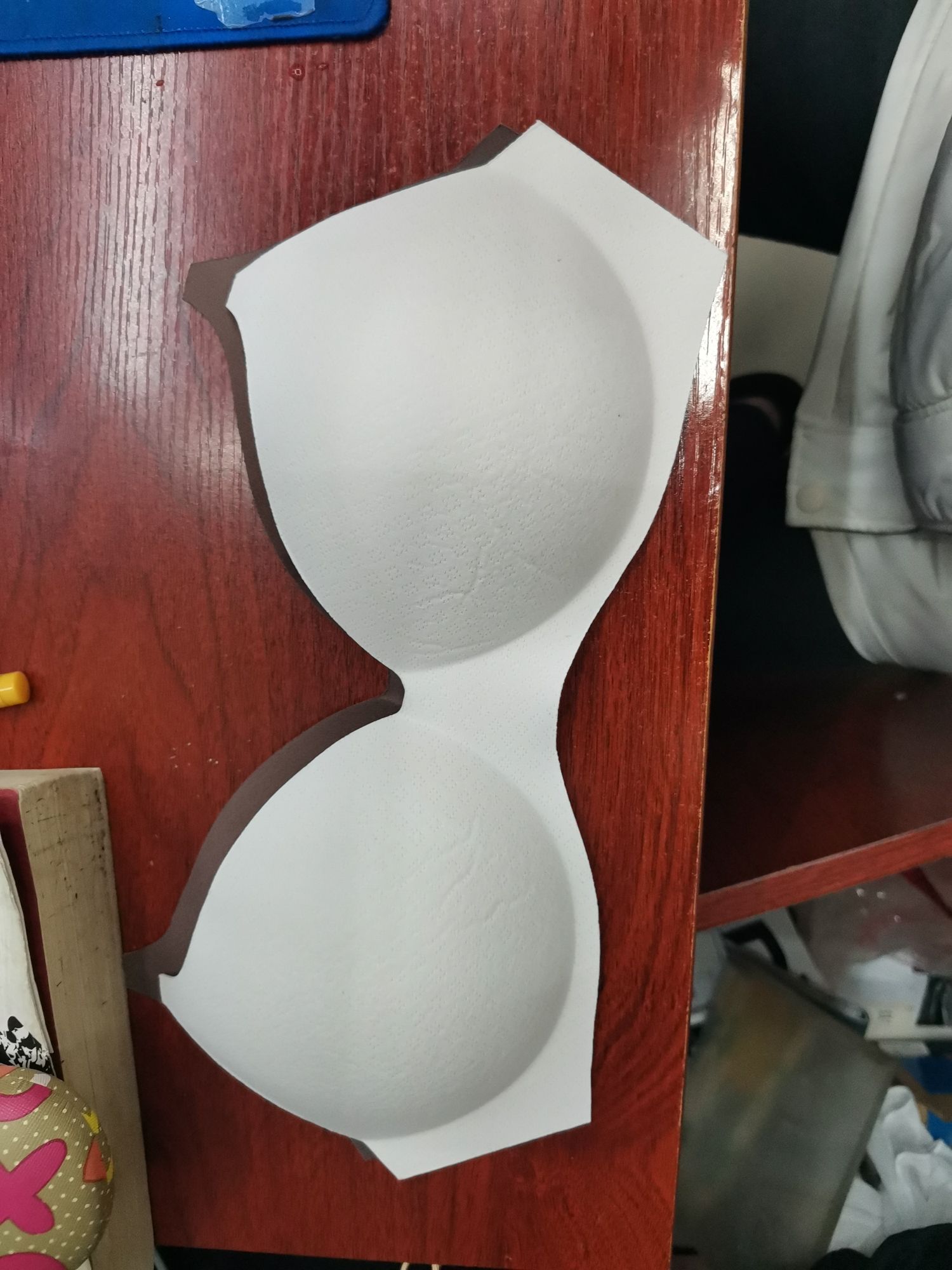 罩杯一体成型/胸垫/插片产品图