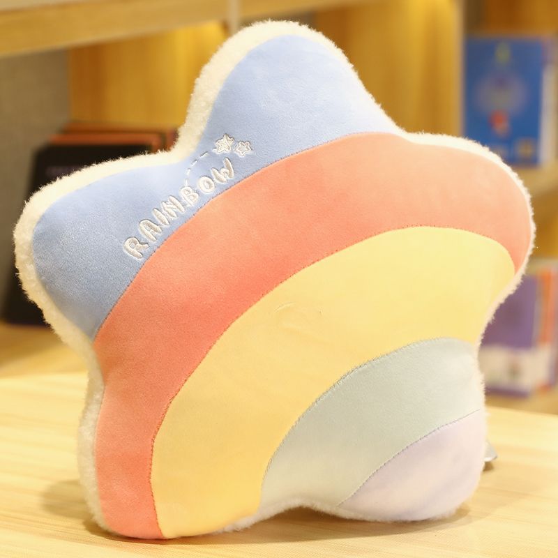 The star-shaped cushions, backrests and seat cushions are multi-functional, comfortable and cute