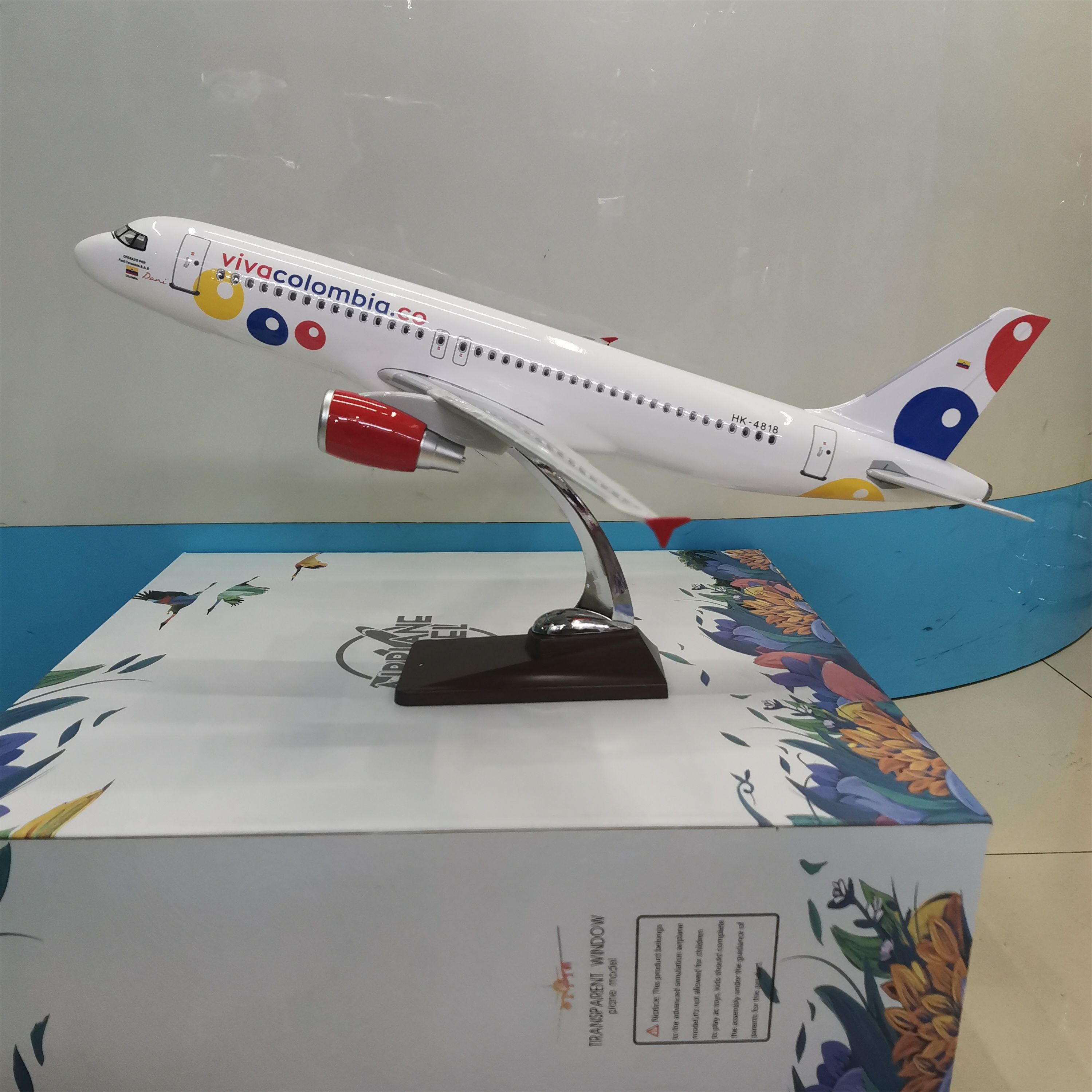 飞机模型（哥伦比亚viva航空A320飞机）仿真飞机模型 ABS合成强化树脂飞机模型详情图1