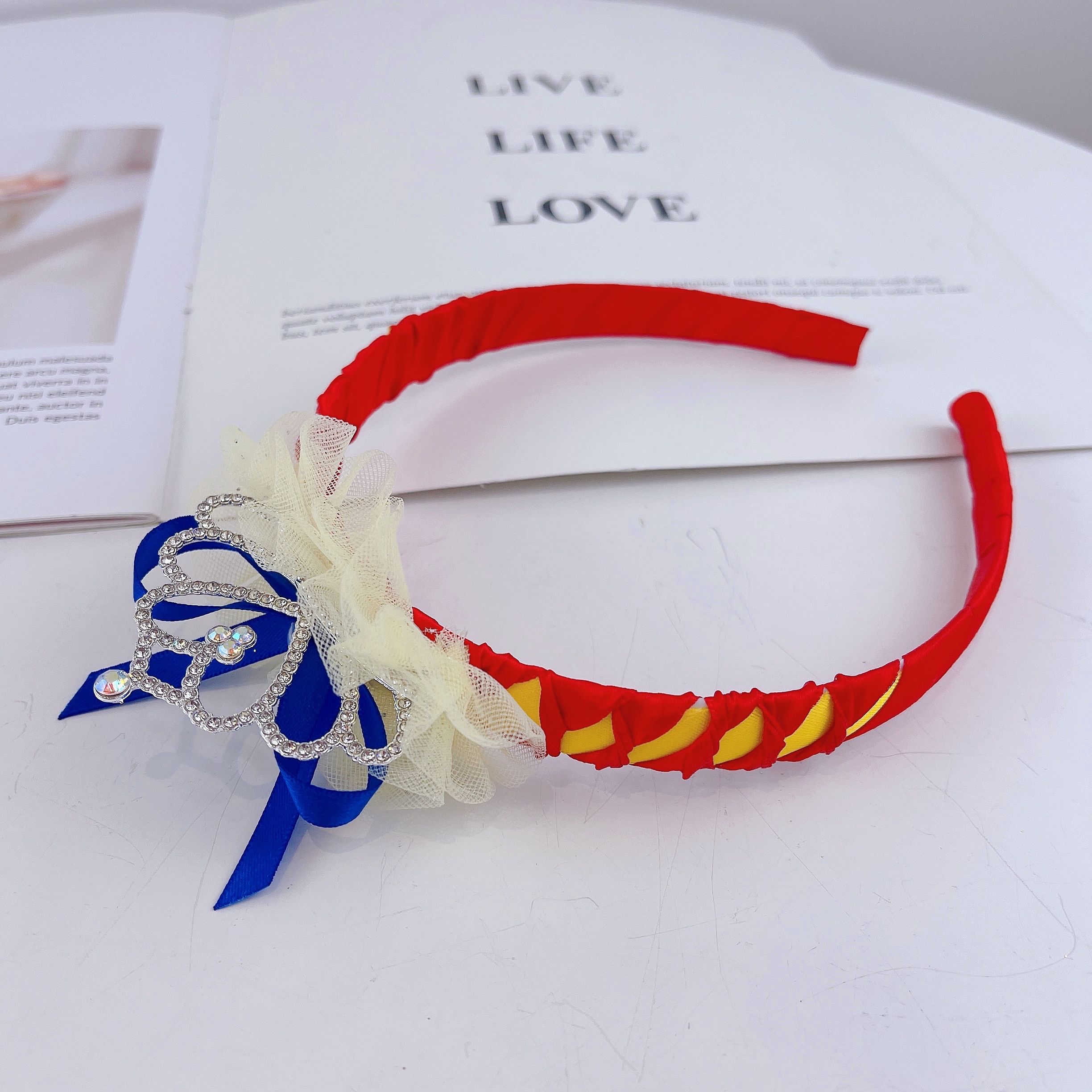 Snow White - Ruffled colorful Diamond Crown Hairband details Picture