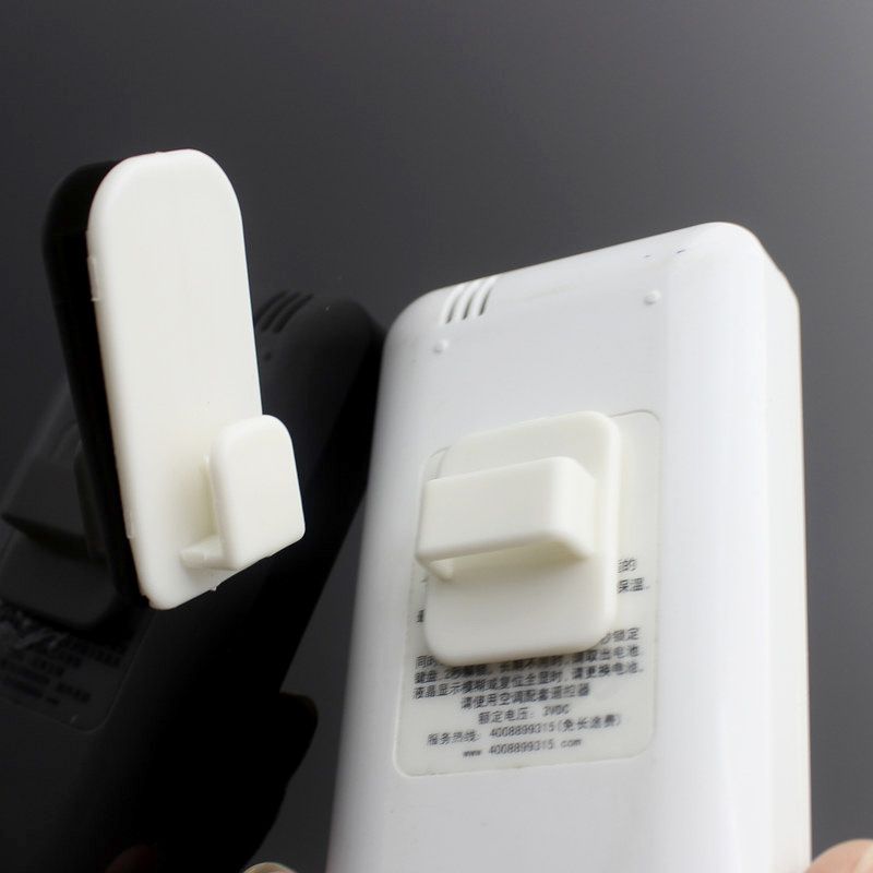Two non-punching adhesive hooks for foreign trade Application Scenario