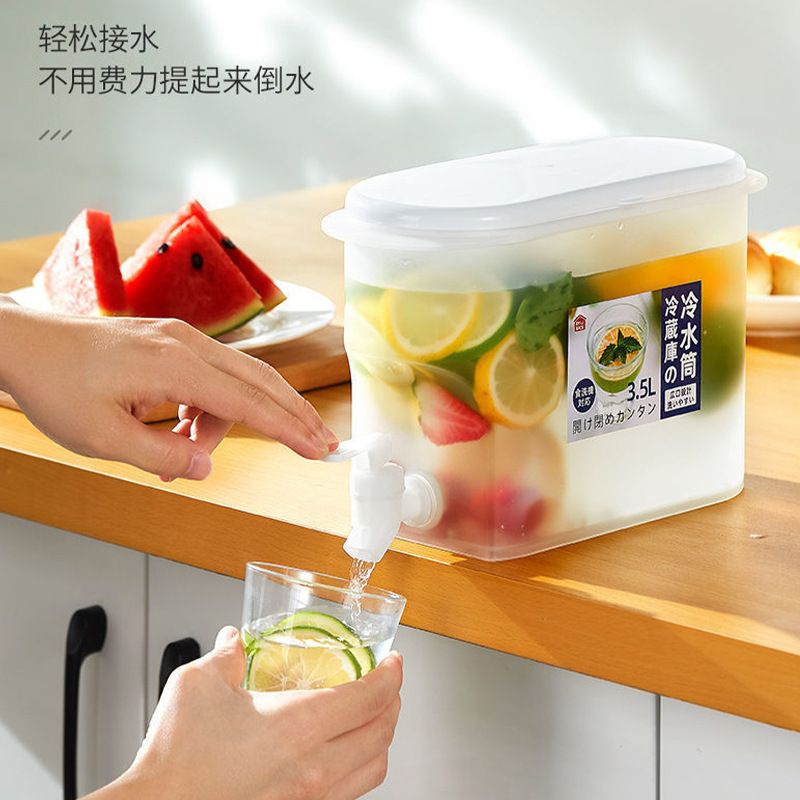 Export of cold water buckets for refrigerators Application Scenario
