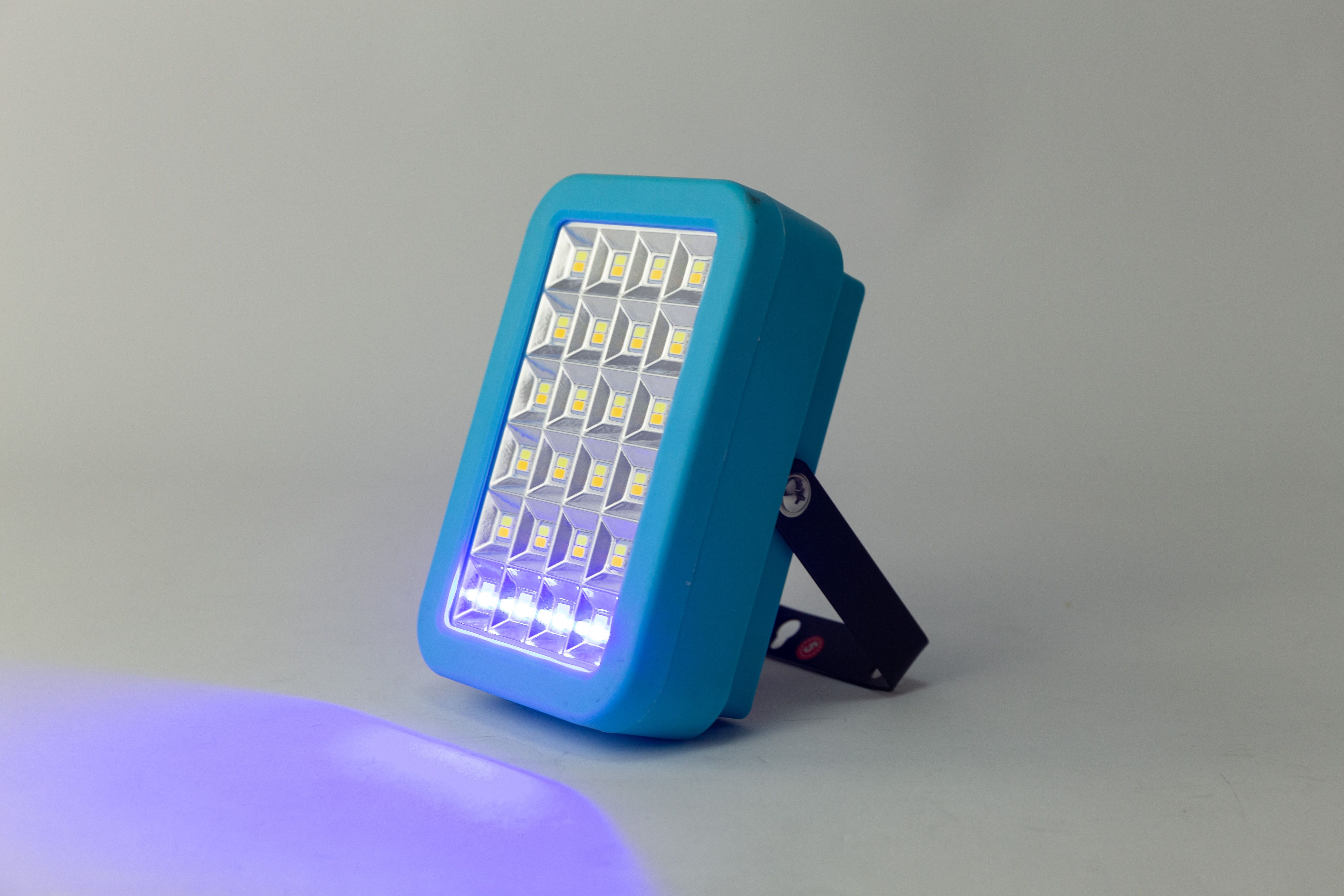 Solar lamp, solar emergency light CC-011L Specification image