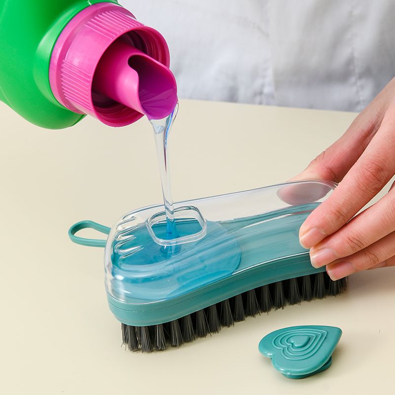 Shoe brush, household wonder. Soft bristles do not damage clothes. Multi-functional liquid cleaning brush. Laundry and shoe cleaning brush. Youdaoplaceholder0 bristle cleaning brush Specification image