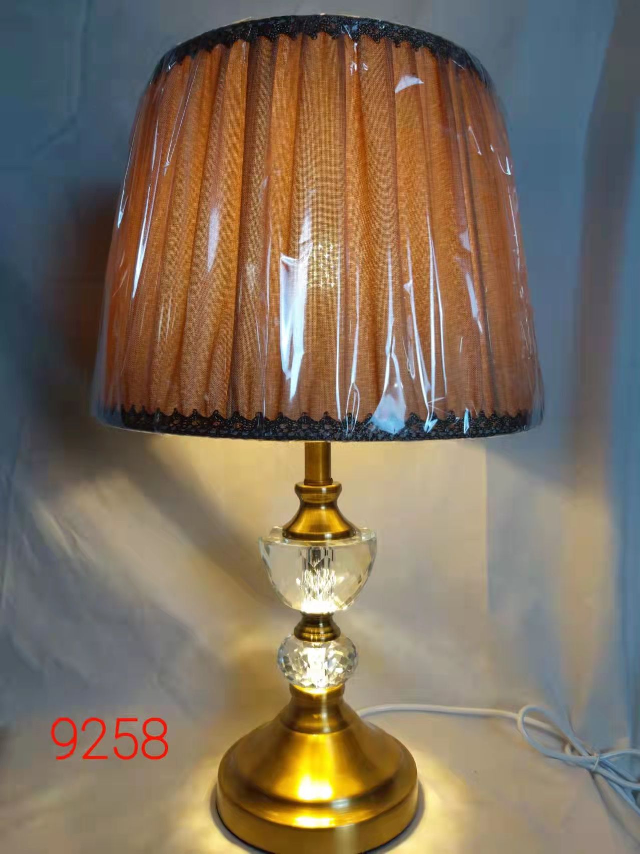 European-style crystal table lamp with a night light Specification image