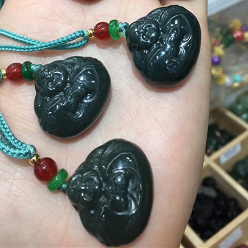 The natural Hetian jade pagoda green pendant necklace of Liangcai Jing Jewelry is smooth and delicate, and the wearing effect is excellent details Picture