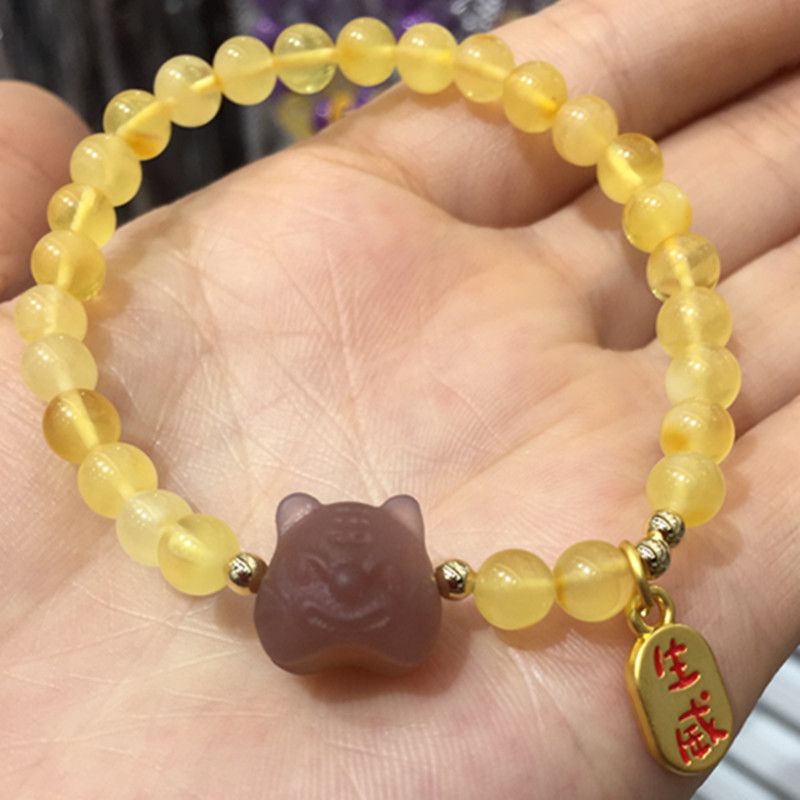 天然水晶白底实物图