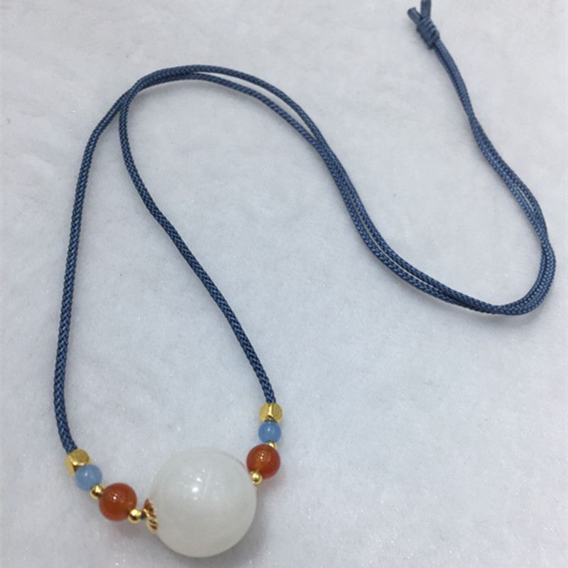 The natural Hetian white jade necklace of Liangcaijing jewelry is well-hydrated and has a smooth and fine surface Specification image
