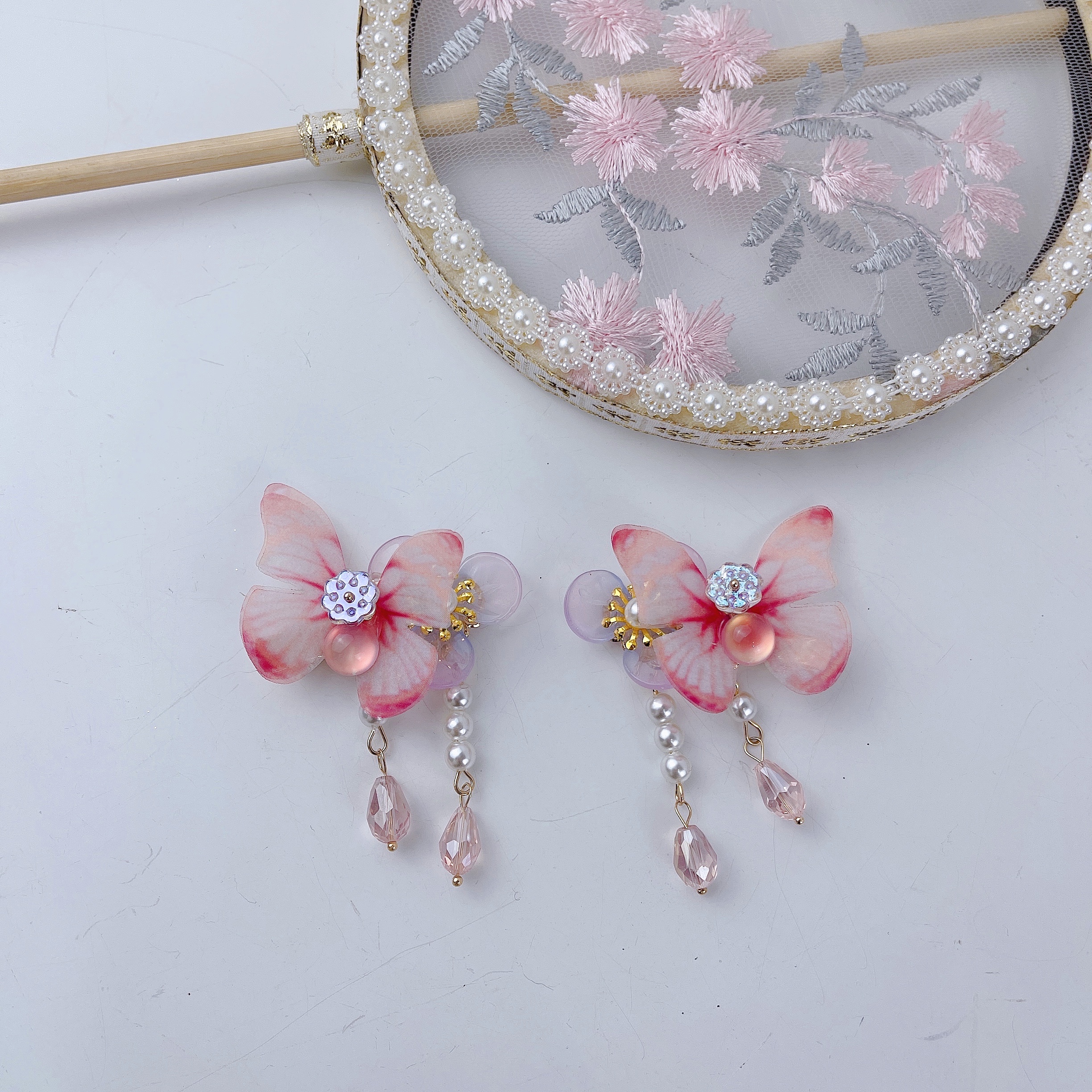 Hairless Hanfu versatile Chinese-style accessories - Spring Colors - Butterfly and Flower Pairing