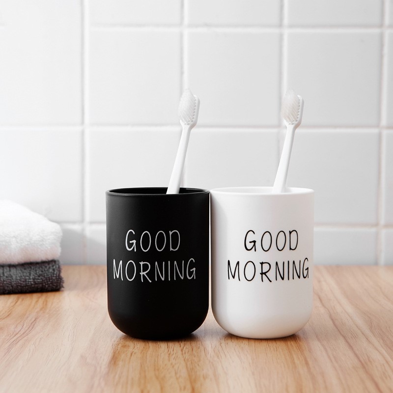 Simple toiletry cups for export Application Scenario