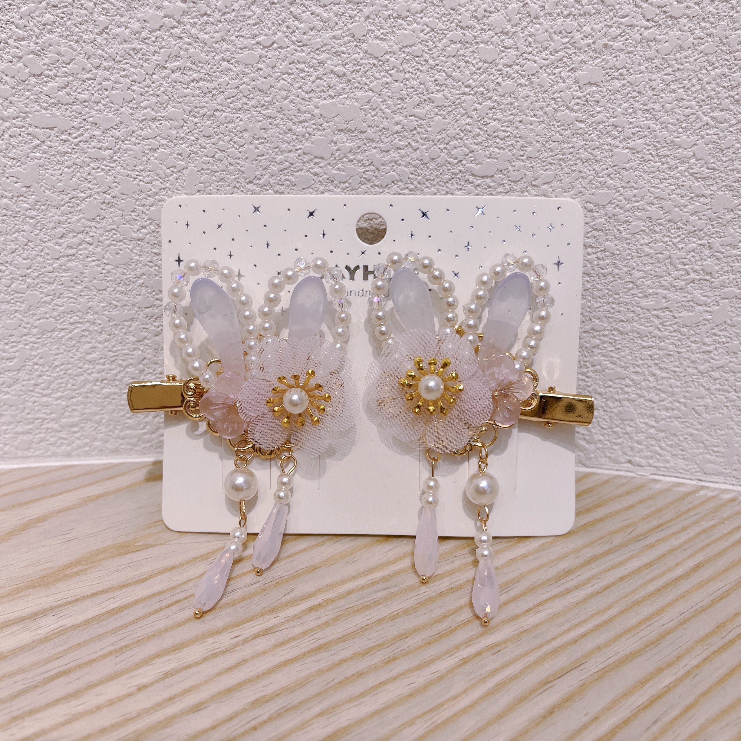 Hairless Hanfu versatile Chinese-style accessory - Spring Color - Crystal Rabbit Ear Pair details Picture