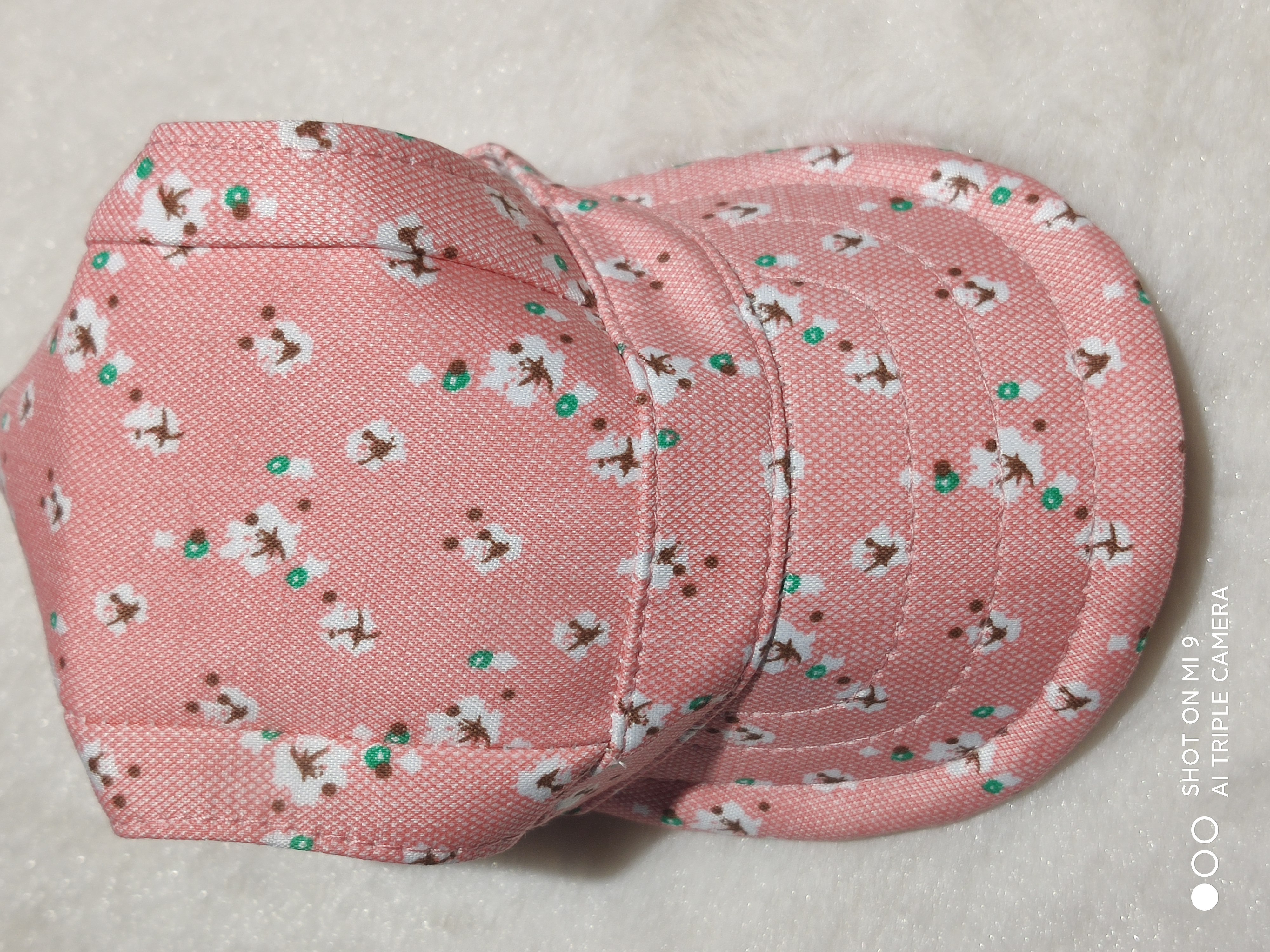 Pet hat details Picture