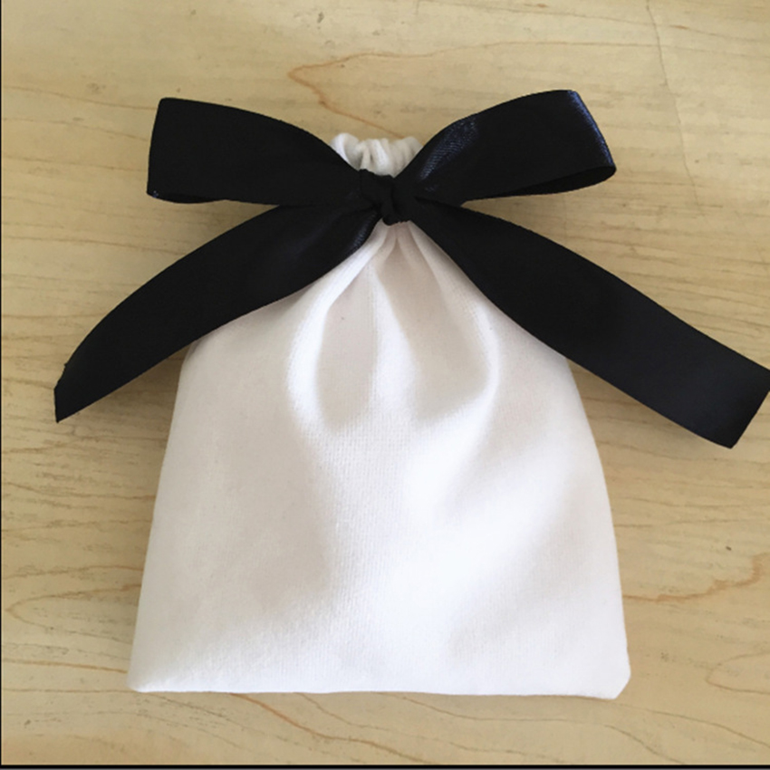 Velvet drawstring, velvet cloth bags, drawstring bags, ribbon jewelry, cloth bags, logos, starting from 500 pieces details Picture