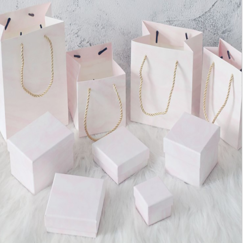 Drawer boxes in stock for wholesale, rings, necklaces, jewelry boxes, kraft paper jewelry boxes, jewelry packaging paper bags details Picture