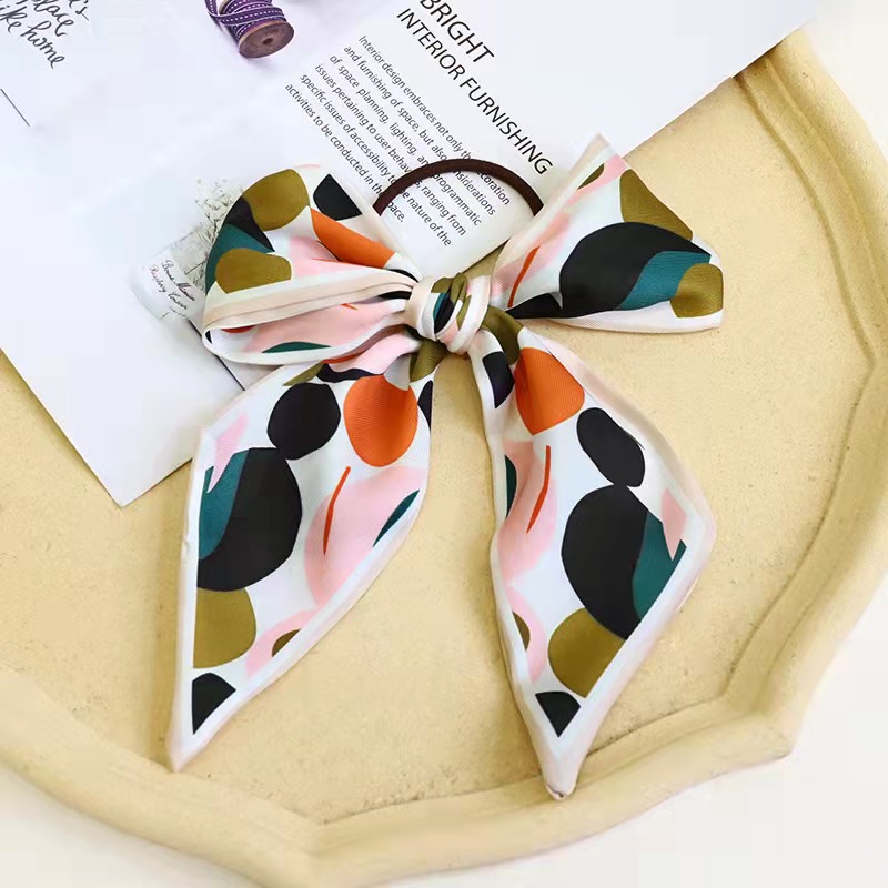 FLY1816 Korean version new products: Silk scarf, hair band, bow hair tie, French neckerchief, ribbon hair tie, and ladies' hair band details Picture