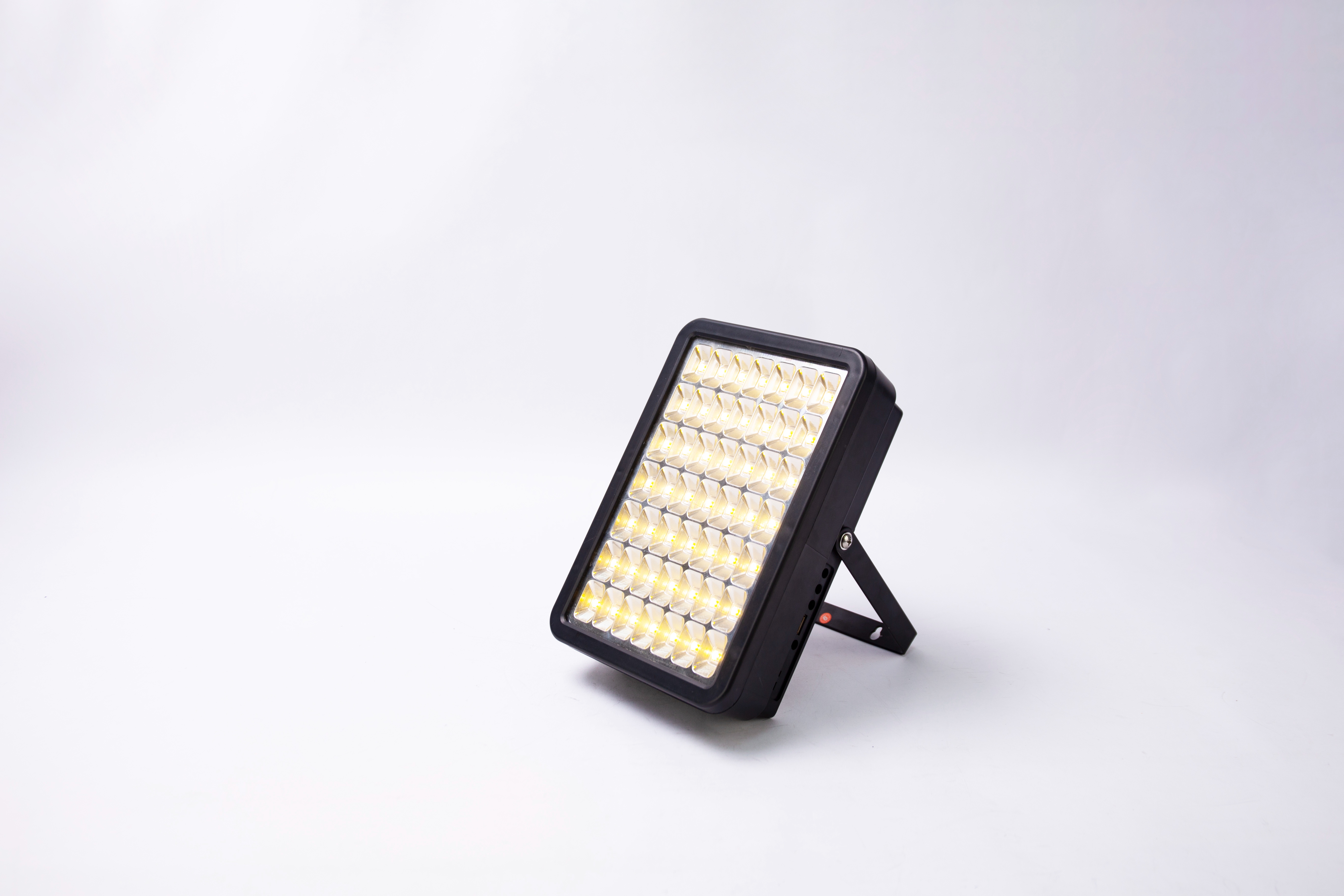 CC-013 Solar Bluetooth lamp Specification image