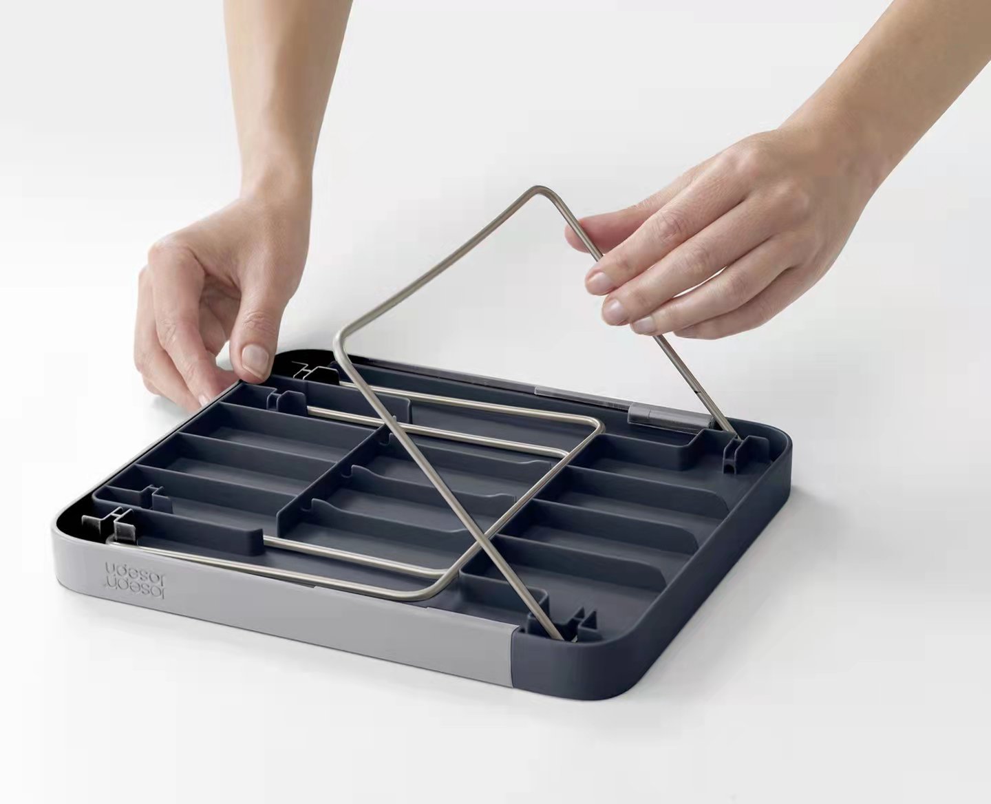 Retractable high platform storage rack Specification image