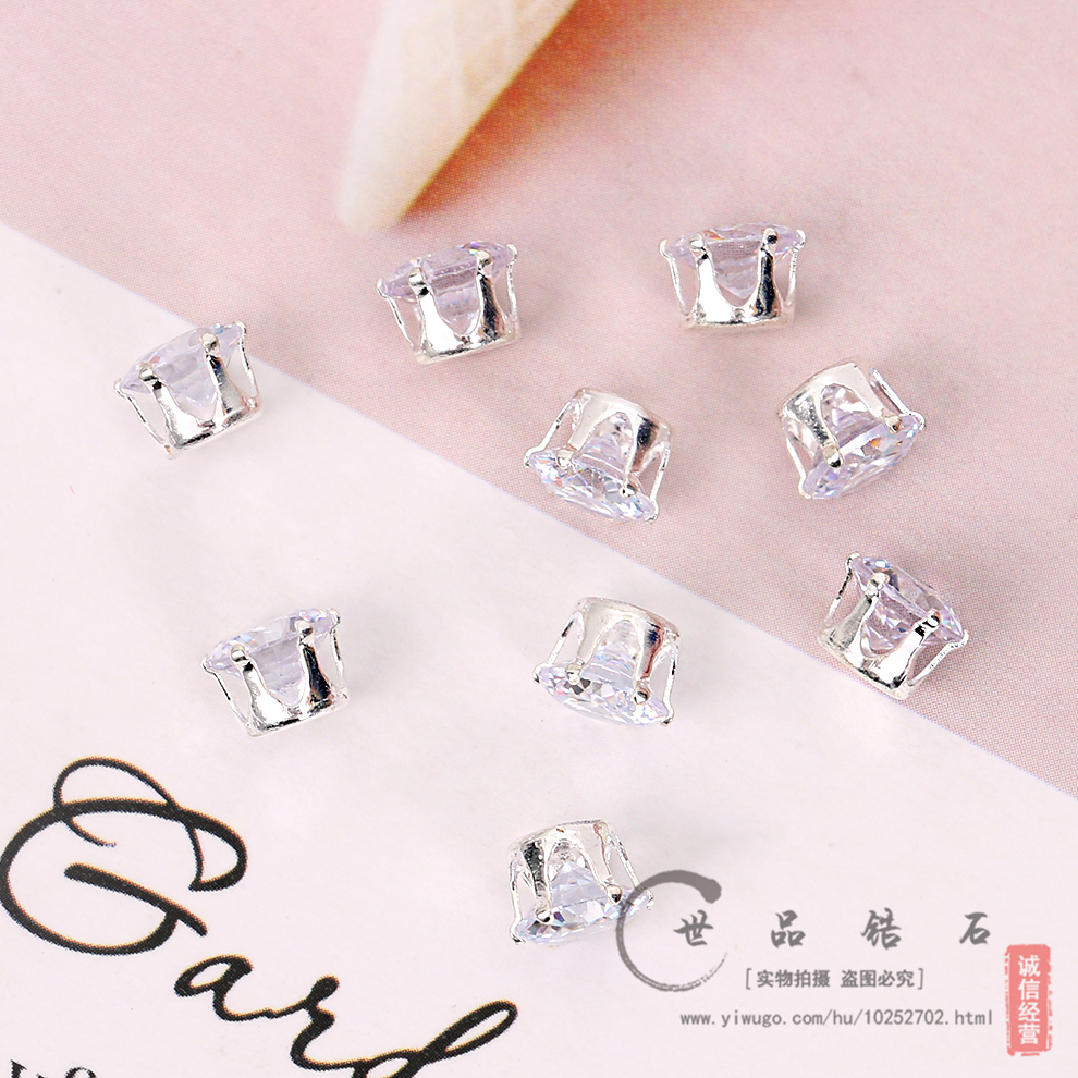 Round zircon electroplated silver color-retaining copper claws, zircon accessories, copper accessories, pendant chains, shoes, clothing, wedding dress accessories, zircon claws Application Scenario