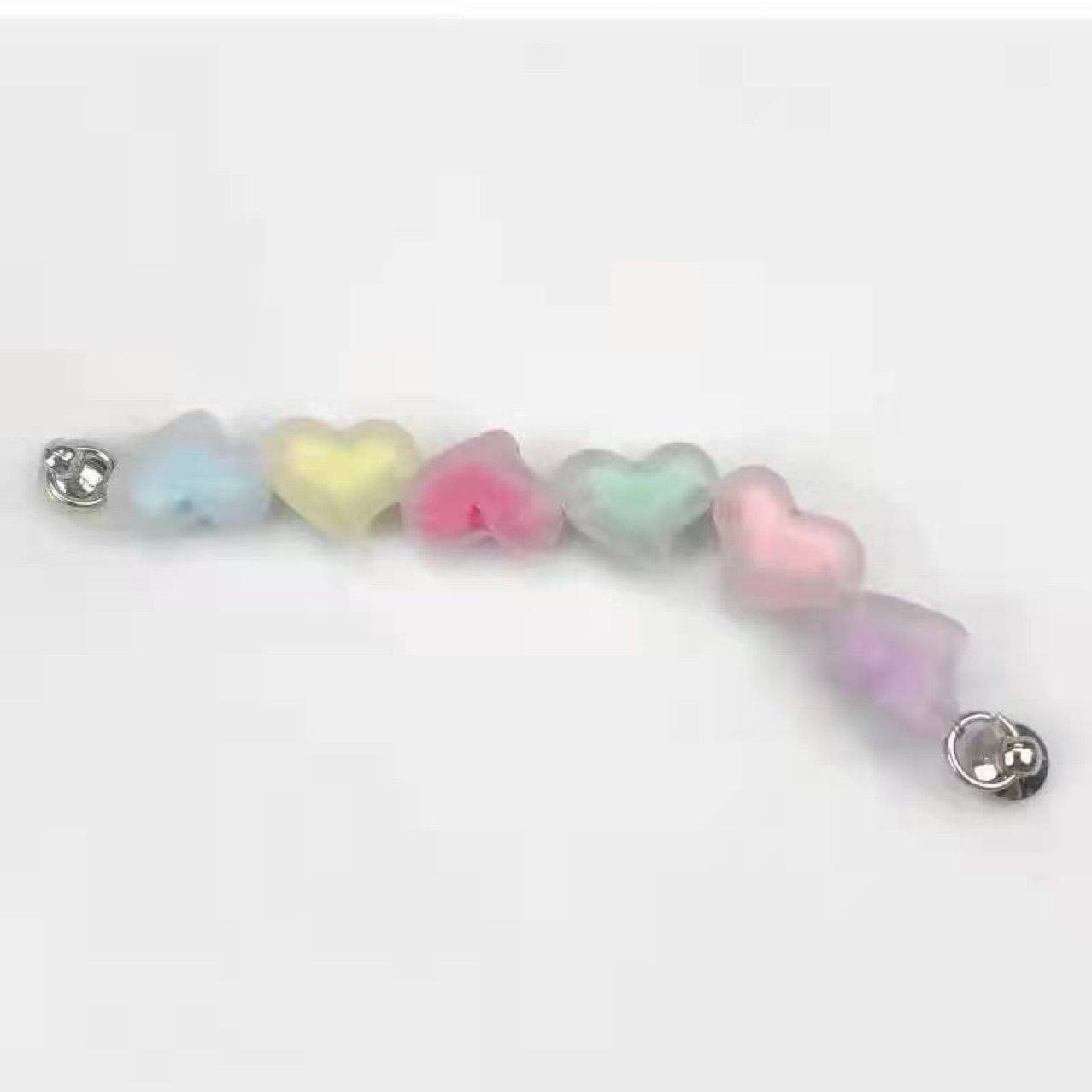 Factory sales of in-stock shoes, flower shoes, buckle crocs, 3d heart-shaped DIY phone cases, decorative chain accessories, new styles