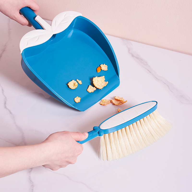 Sweeping bed combination, desktop broom, dustpan set, household mini broom, dustpan cleaning brush, children's garbage shovel Specification image