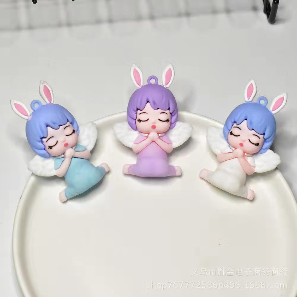 新品 可爱卡通公仔天使兔钥匙扣配件 超萌少女心包包挂饰小礼品