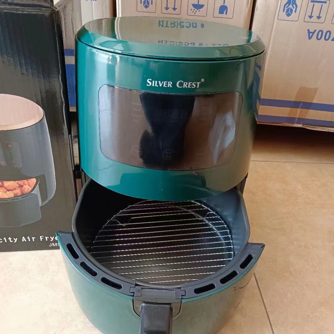 7.8L touch screen smart smokeless electric oil-free energy-saving oven air fryer Application Scenario