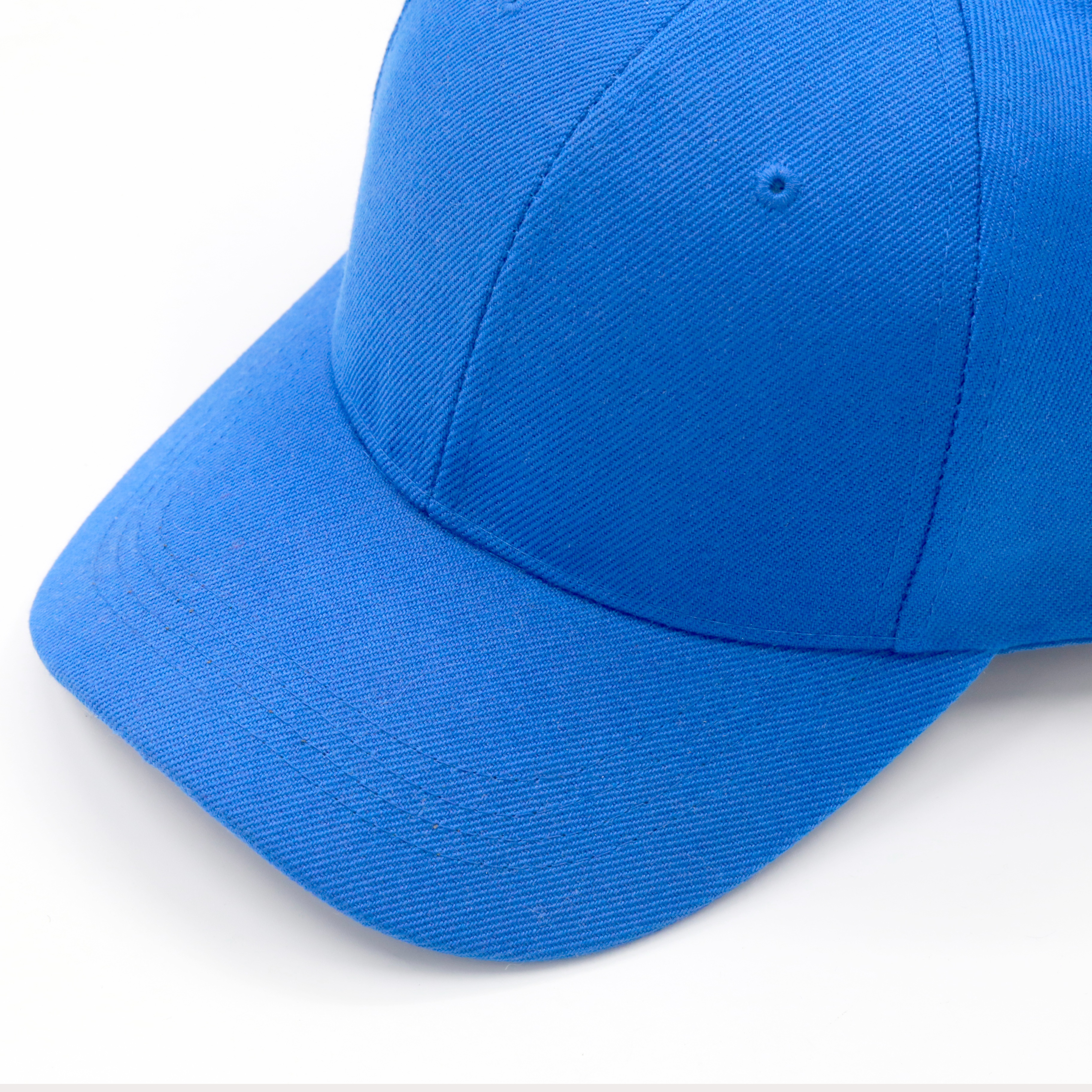 45kg MAO Qing Magic Buckle light plate baseball cap with customizable logo Application Scenario