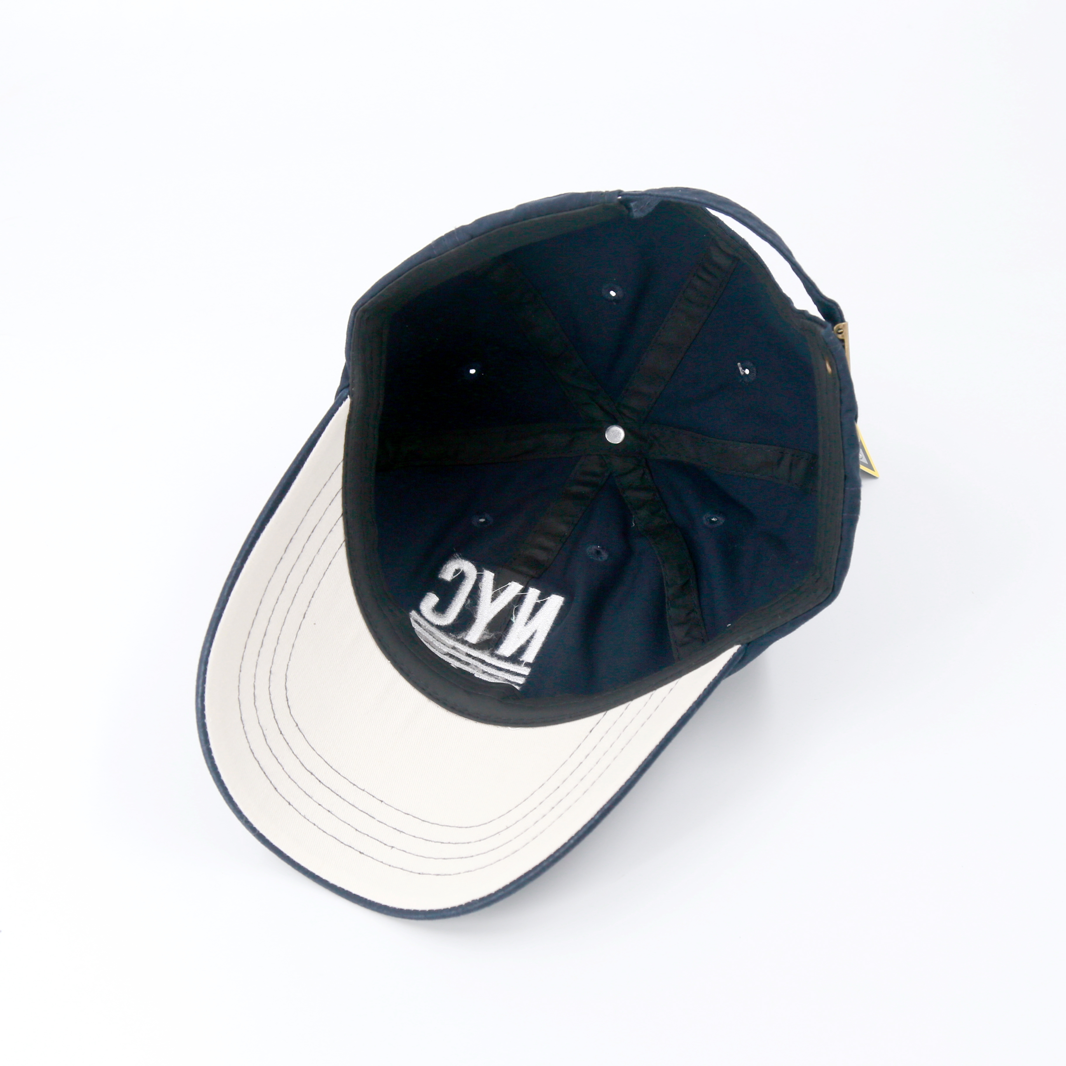 NYC English embroidered Korean version baseball cap, heavy washable baseball cap Specification image